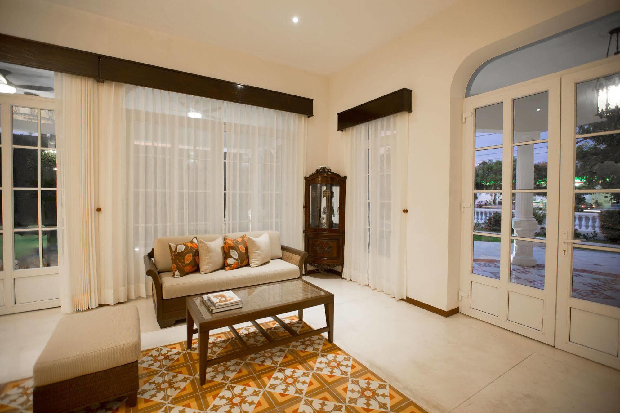 Delfina Boutique Hotel Mérida Buitenkant foto